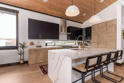 Image de New, spacious home at Georgetown