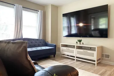Image de Southeast Suite / 1bd/1ba Apt near Ue