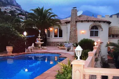 Beau Et Confortable Chalet Avec Vue Mer Et Montagne\nAVEC Pack De Bienvenue! ! ! ! !