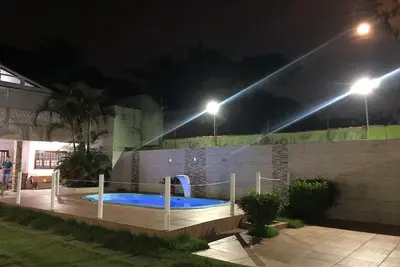 Image de Recanto Praia Do Tombo Guarujá - Lazer Total - 05 min da Casa à Praia