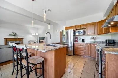 Image de Spacious and Beautiful 3 bedroom in the heart of Ottawa