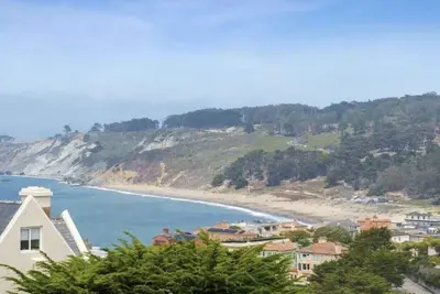 Image de Grand Sea Cliff Luxurious Room\n