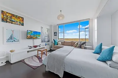 Image de Centennial Park Light filled Modern Studio