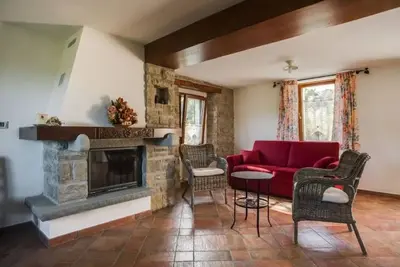 Image de Old mountain house newly renovated.