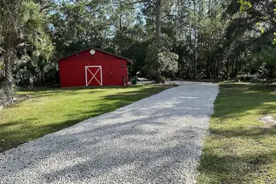 Image de Private Cozy Barn Studio