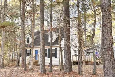 Image de Ocean Pines, Md Getaway - 10 minutes from beach!