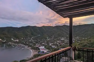 Image de Taganga Mountain Loft