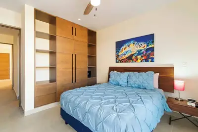 Image de Sunrise Serenity Jacuzzi W Ocean View Beach Access