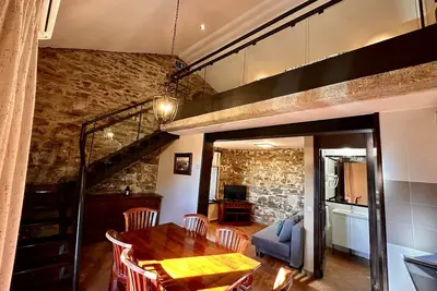 Image de Estudio con Diseño Moderno y Funcional