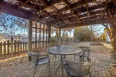 Image de This house is a 4 bedroom(s), 2 bathrooms, located in Knoxville, Tn.