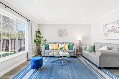 Image de South Sj 4br: Spacious & Comfy
