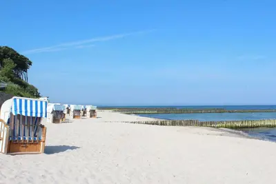 Image de Idyllisch im GrĂĽnen Gelegener Doppelbungalow \"paul und Paula\" in Absoluter Ruhe und nur 10 Minuten zu FuĂź bis zum Strand