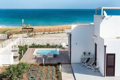 Marza Residence (Alzavola) - Seafront with pool