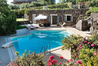 Villa Fiorella - Private villa with heated pool