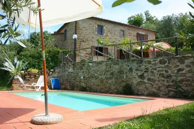 Image de Villa Mezza - Tuscan farmhouse with pool