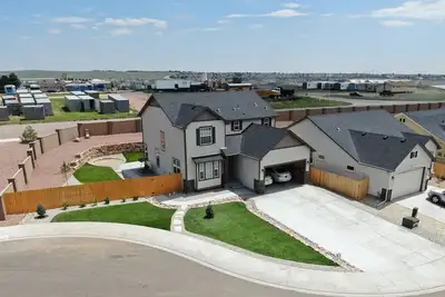 Image de Private Corner Lot w/Hot Tub on Cul-de-sac w/Large Backyard & Mountain Views