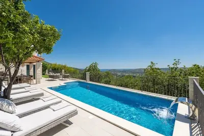 Image de Villa Simunka - Independent villa with pool in Dalmatia