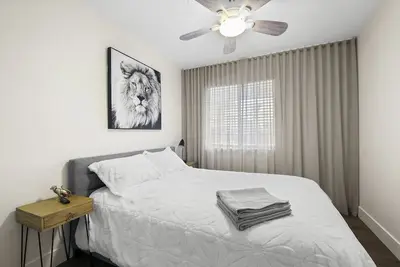 Image de Cozy house 5 mins to the Beach close to Disneyland