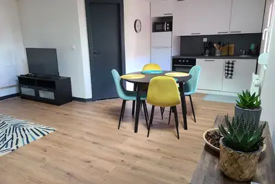 Image de Beau duplex avec garage