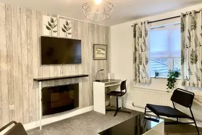 Image de The Point, 2 Bed, Parking - Pass the Keys