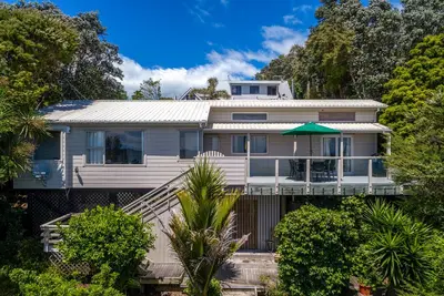 Image de Belle Bird Place - Onetangi Holiday Home