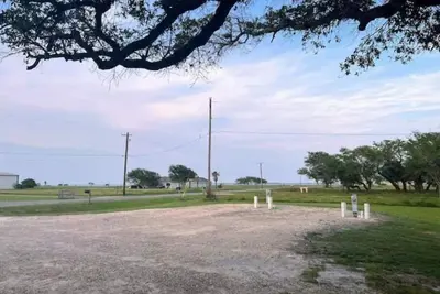 Image de Bay View Camper Space Rv Sites - 2 available