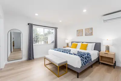 Image de New- Modern Guesthouse with King Bed and Kitchen