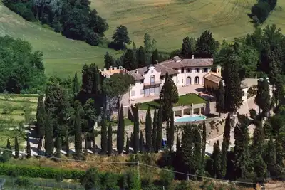 Image de Villa à Castelfiorentino avec 6 chambres à coucher, 12 couchages
