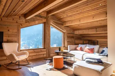Image de Spa, 9 Reisende, nahe Pisten, komplett renoviert