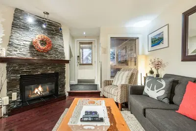 Image de Excellent location | Private hot tub | Pets | Bbq