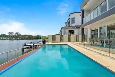 Image de Ultimate Family Vacation Haven in Gc w/Pool