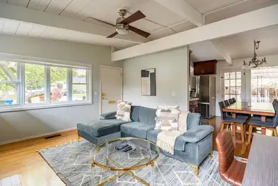 Image de Chic Menlo Park 4br w/ Garage, Backyard, Patio & A/C, by Blueground