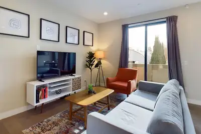 Image de Stylish Palo Alto 3br w/ Balcony, near Schools & Caltrain, by Blueground