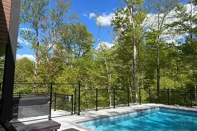 Image de Liv Tremblant - mountain escape close to skiing!