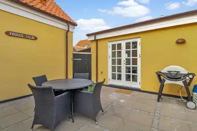 Image de \"Skakli\" - 800m from the sea by Interhome
