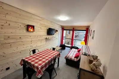 Image de Charmant 2 pièces rénové avec balcon Sud/Ouest, proche centre de Villard de Lans et station