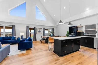 Image de Your New Relaxation Destination at Emerald Shores
