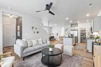 Image de Magnolia Inspired, 3br, Loft, Waffle Bar, Playground, Great Location, Shops and Dining Nearby