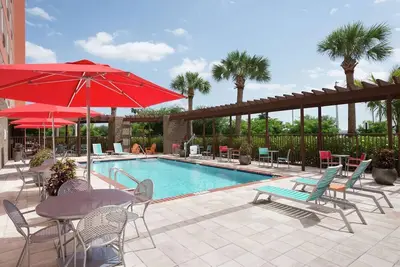Image de 2 Pet-friendly Units Near CityCenter! Free Parking and Breakfast! Pets Allowed!