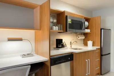 Image de 2 Family-friendly Units, Pets Allowed! Close to Homestead-Miami Speedway!