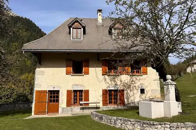 Image de Le Nid de Pajonnière en chartreuse