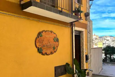 Image de Casa vacanze \"Antico Borgo a due passi dalle Gole Alcantara\" appartamento Vite
