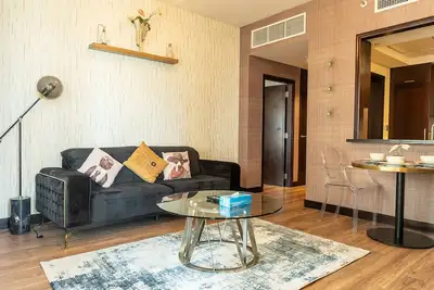 Image de BellaVista - Executive - 1br with Closet - 29 Boulevard - Fountain Views Bv 11-8