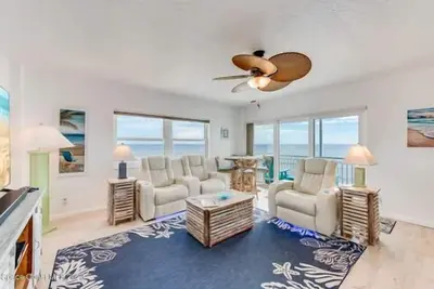 Image de Oceanfront Luxury Penthouse Shuttle Launch Cocoa Canaveral Patrick Space Force