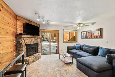 Image de Perfect Summer Getaway! - Hot Tubs/Parking/Free Bus Route