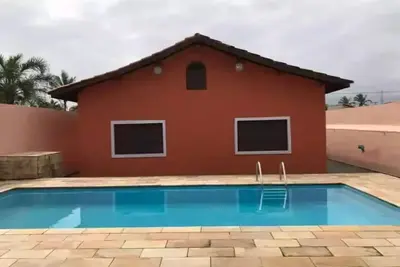 Image de Casa Grande com Piscina, Itanhaém