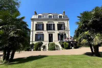 Image de Domaine de la Belvaudière - 22pers - Piscine - Lux