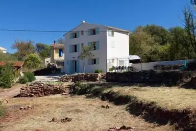 Image de Bastide tante Rose - rénovée - terrasse - jardin
