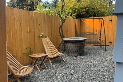 Image de Guesthouse centrally located between Tacoma and Seattle! Near Federal Way.