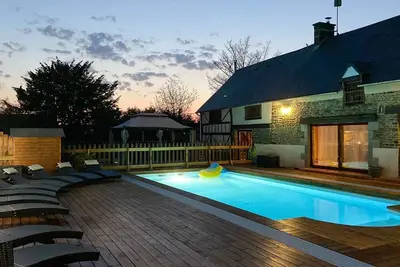 Image de Le Chalet - 2 personnes - piscine couverte et sauna